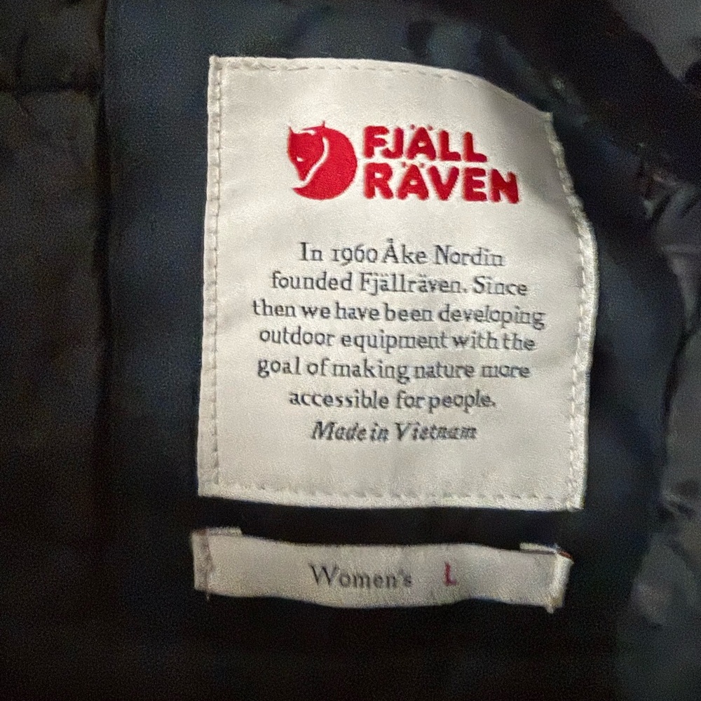 Fjallraven. KIRUNA PADDED PARKA. Navy. - Picture 9 of 9